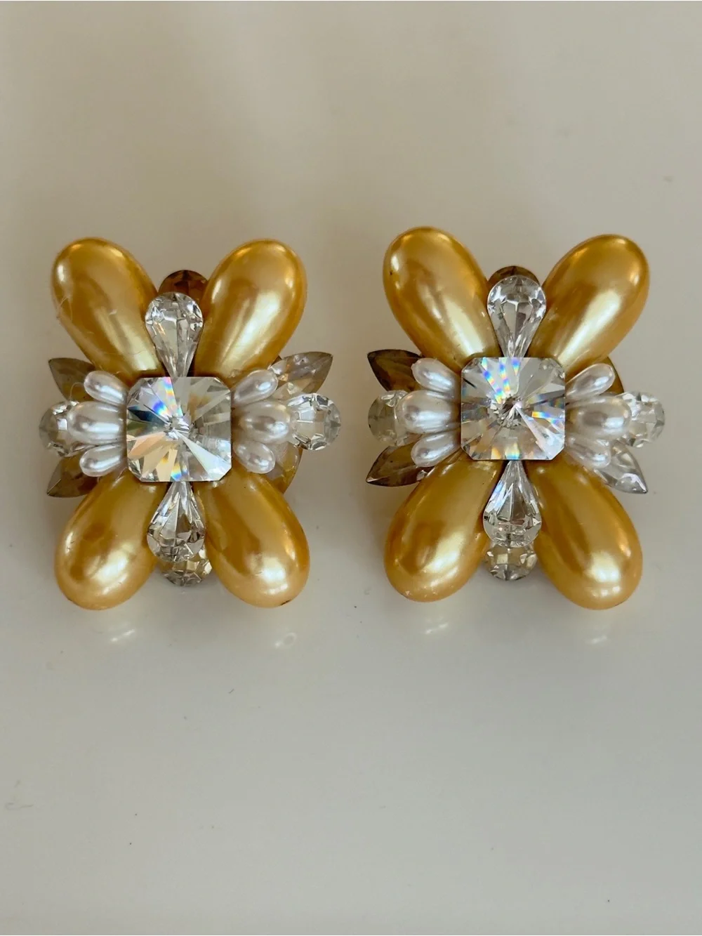 Wendy Gell vintage statement